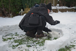 Build your own snow igloo - the first layer of the wall